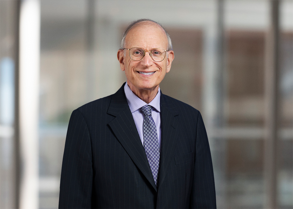 Stuart E. Eizenstat | Senior Counsel at Covington & Burling